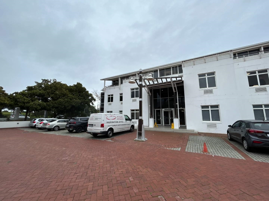 To Let commercial Property for Rent in Mouille Point Western Cape